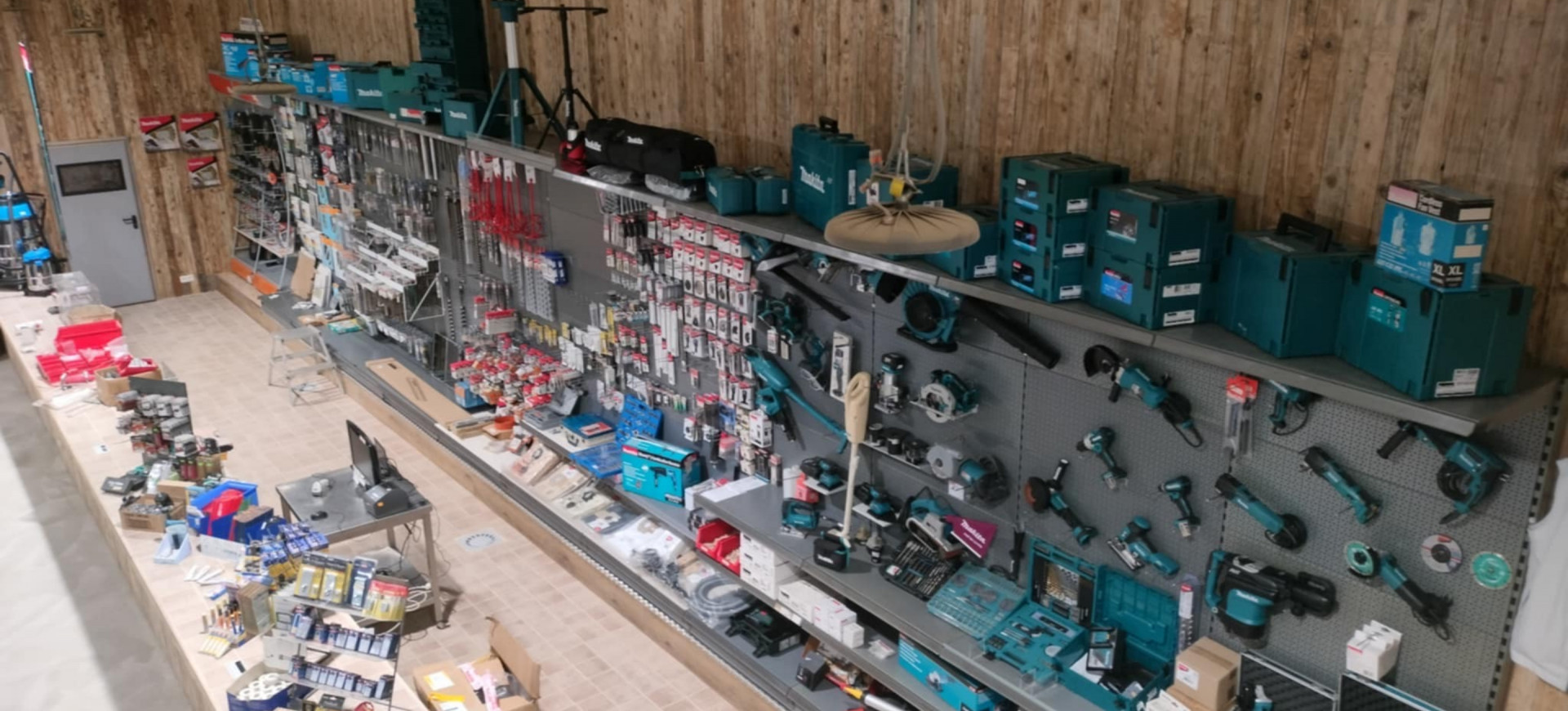 Outillage shop finition intérieure - photo 12